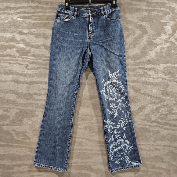 Lauren Jean Co. Denim - Lauren Jean Co. SZ 2P 100% Cotton Bootcut Blue Jeans White Floral Design